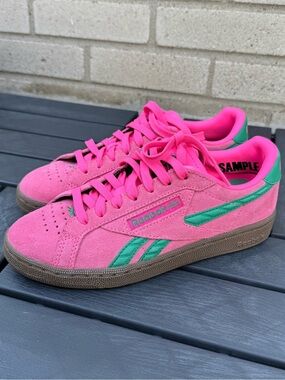 Reebok Neon Pink Suede Sneakers with Green Trim size 7